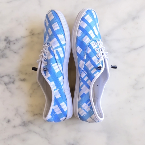 Blue and White Plaid Canvas Sneakers with non-marking soles. - Picture 3 of 6